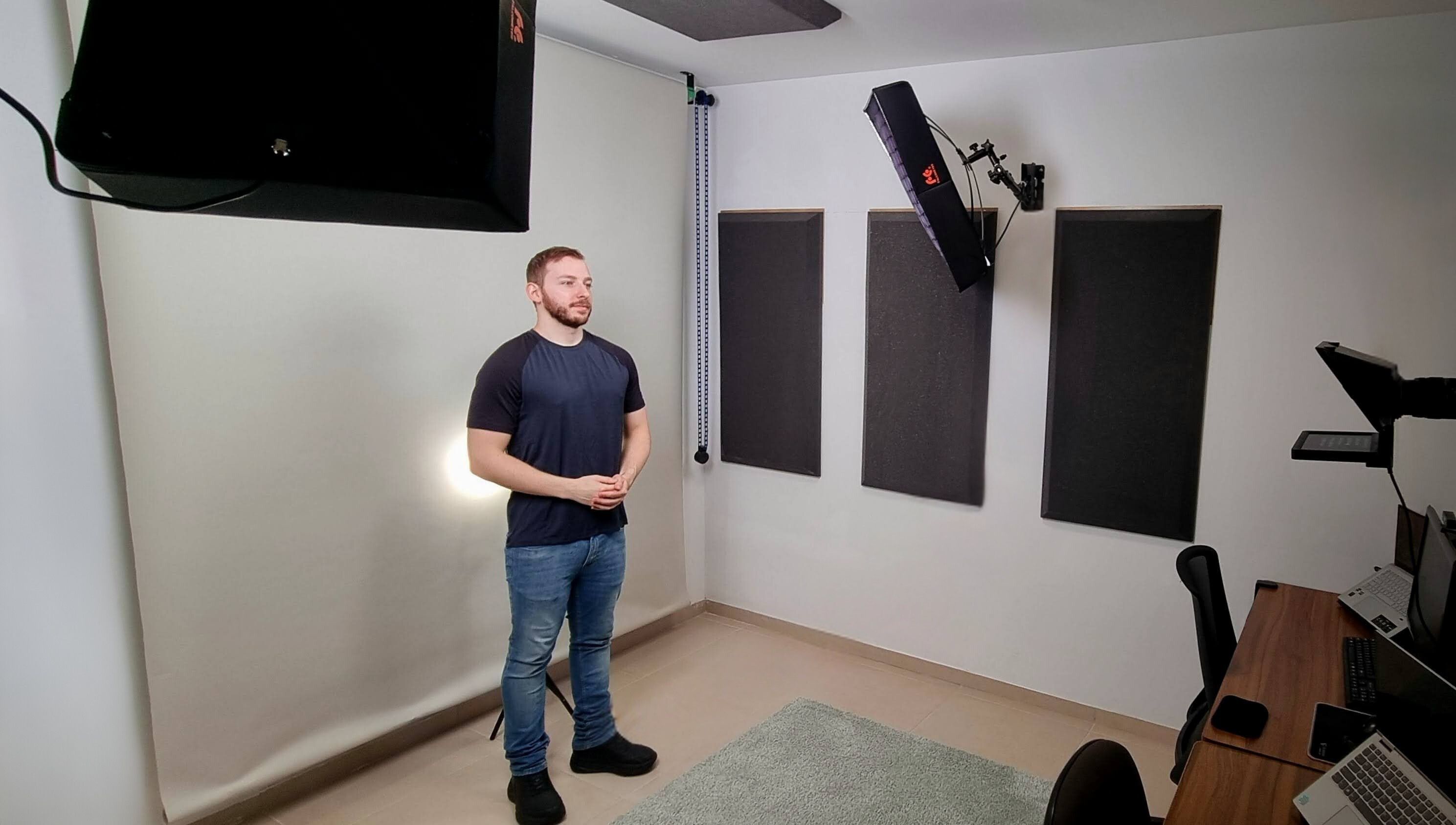 סטודיו צילום חיפה וידאו עם ציוד מקצועי